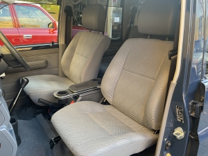 ランクル７０再販モデル　限定車　特選車