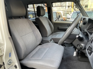 ランクル７０再販モデル　限定車　