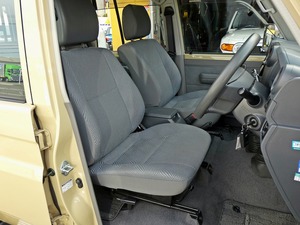 ランクル７０再販モデル　限定車　ナローボディ