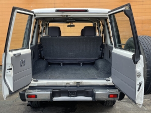 ランクル７０ノーマル車　純正ボディカラー