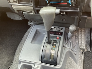 ランクル７０ノーマル車　純正ボディカラー