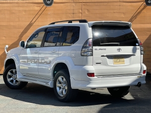 ランクルプラド120系オリジナル　低走行車