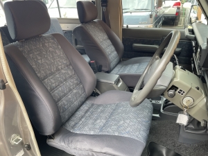 ランクル７０純正カラー　ノーマル　オープンカントリー