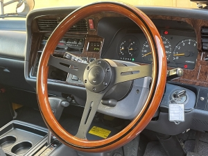 ハイエース100系純正ボディカラー　ノーマル車高　ジオランダーATタイヤ