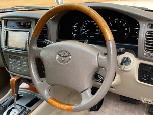 ランクル１００最終モデル　１オーナー車　ノーマル車