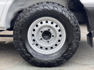 ランクル１００中東仕様　アラブ　ＵＡＥ