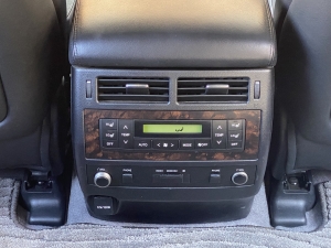 ランクル２００１オーナー　メーカーナビ　ノーマル