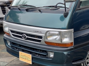 ハイエースバンハイエース　車中泊　ネオクラシック
