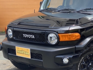 ＦＪクルーザーブラックカラーパッケージ　オフロード　SUV