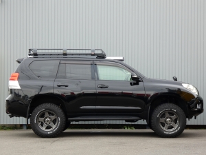 ランクルプラドARB4x4　アウトドア　キャンプ　オーバーランド