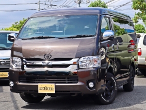 ハイエースバンアウトドア　キャンプ　車中泊　バンライフ　１BOX　ベッド　キャンピングカー