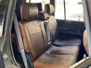 ランクルプラド丸目フェイス　TOYOTAグリル