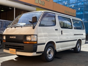 ハイエース100系送迎　車中泊