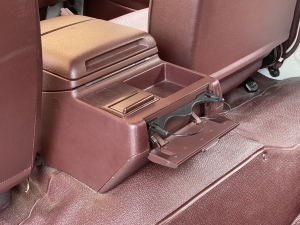ハイエース100系送迎　車中泊