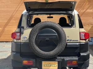 ＦＪクルーザーアウトドア　ベージュカラー