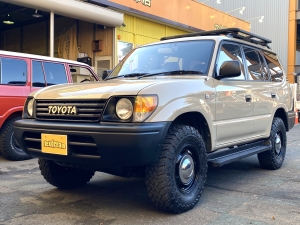 ランクルプラド丸目フェイス　RINORACK