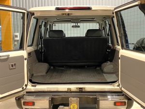 ランクル７０ランドクルーザー７０ LX 　NOｘPM適合済み