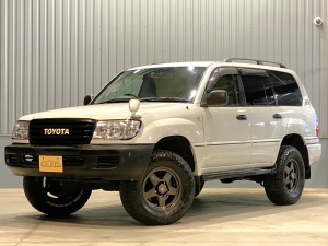 ランクル１００リフトアップ　TOYOTAグリル　
