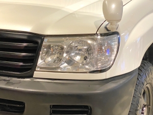 ランクル１００リフトアップ　TOYOTAグリル　