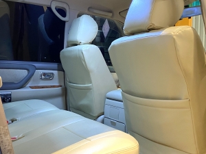 ランクル１００リフトアップ　TOYOTAグリル　