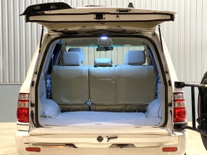 ランクル１００リフトアップ　TOYOTAグリル　