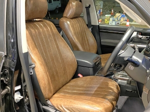 ランクル２００TOYOTAグリル　リフトアップ