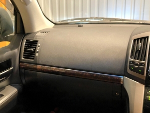 ランクル２００TOYOTAグリル　リフトアップ