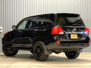 ランクル２００TOYOTAグリル　リフトアップ