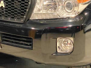 ランクル２００TOYOTAグリル　リフトアップ