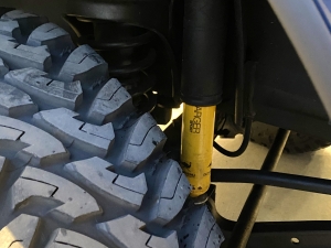 ランクル７０純正カラー　リフトアップ　TOYOTAグリル