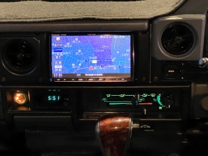 ランクル７０純正カラー　リフトアップ　TOYOTAグリル