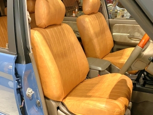 ランクルプラド丸目フェイス　TOYOTAグリル　