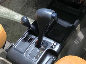 ランクルプラド丸目フェイス　TOYOTAグリル　