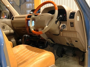 ランクルプラド丸目フェイス　TOYOTAグリル　