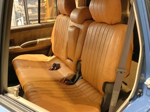 ランクルプラド丸目フェイス　TOYOTAグリル　