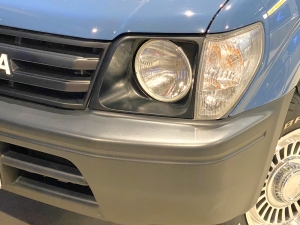 ランクルプラド丸目フェイス　TOYOTAグリル　