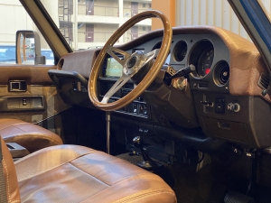 ランクル６０角目四灯　クラシック　旧車