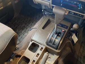 ランクル７０純正カラー　アウトドア　旧車