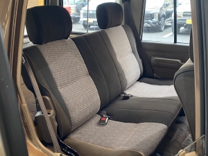 ランクル７０純正カラー　アウトドア　旧車