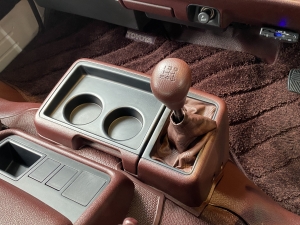 ハイエース100系送迎　車中泊