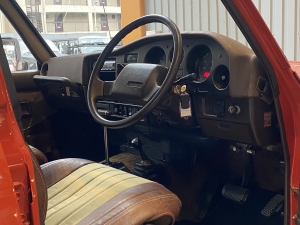 ランクル６０丸目フェイス　クラシックカスタム
