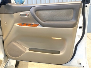 ランクル１００アウトドア　SUV　丸目