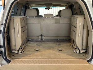 ランクル１００アウトドア　SUV　丸目
