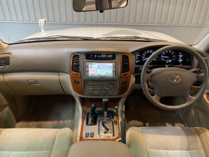 ランクル１００アウトドア　SUV　丸目