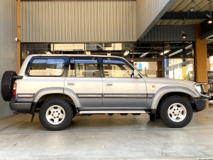 ランクル８０フルノーマル　旧車