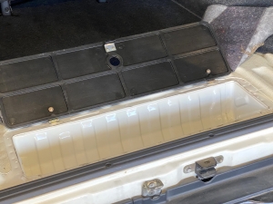 ランクル７０輸出仕様　はたらく車