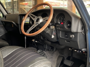 ランクル６０ハイルーフ　丸目フェイス