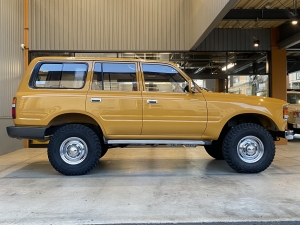 ランクル８０丸目フェイス　クラシックカスタム