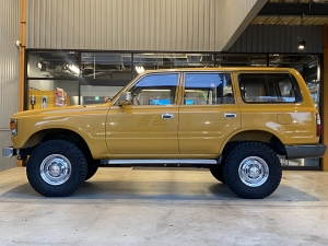 ランクル８０丸目フェイス　クラシックカスタム