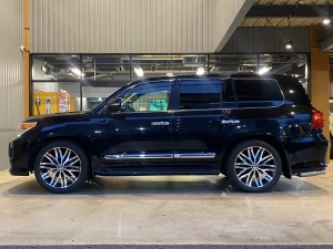 ランクル２００最高級SUV